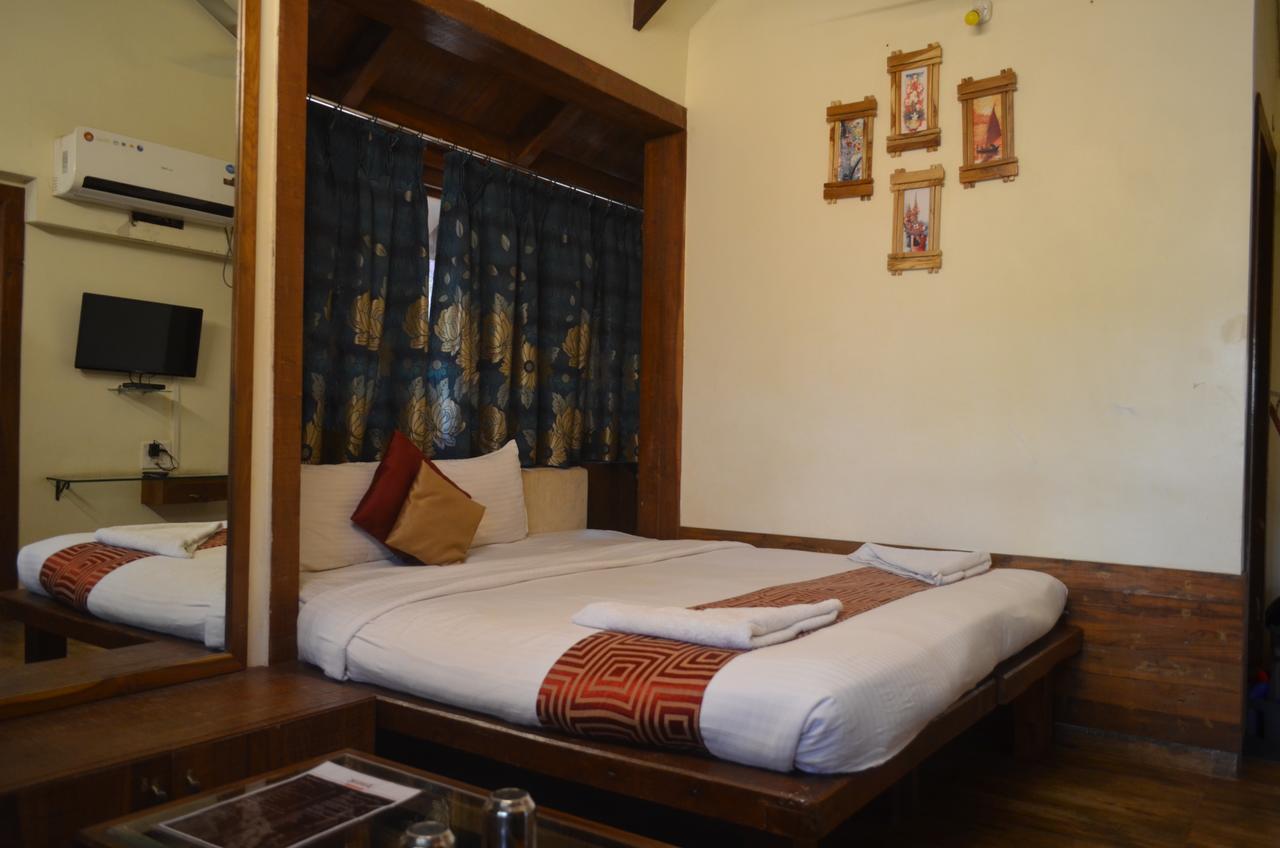 Kaular Atithis Grand Kokan Resort Ganpatipule Exterior foto